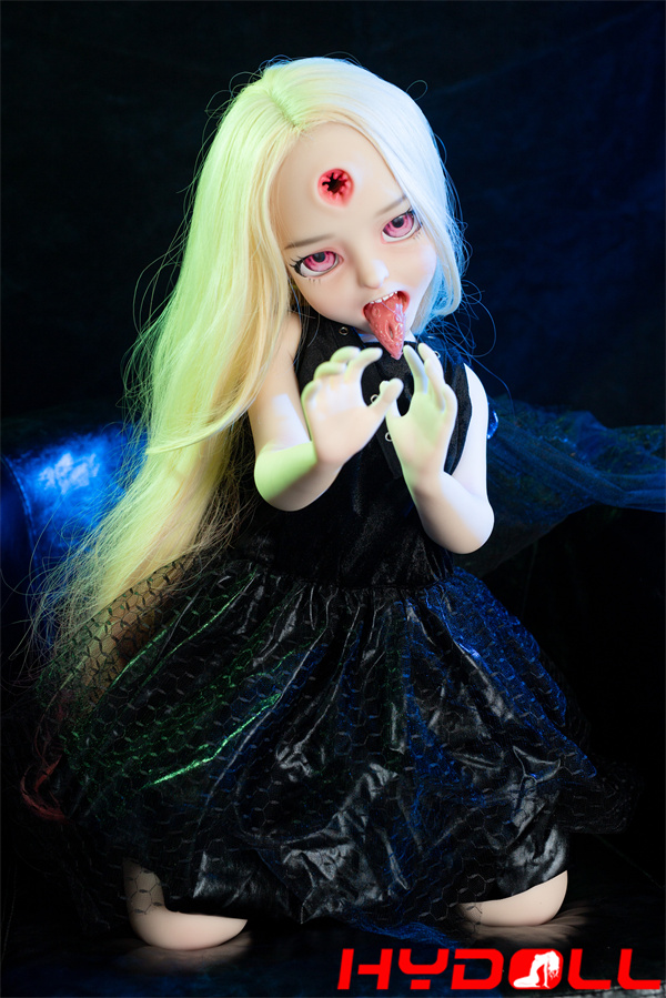 100CM B- cup Kleine Sexpuppe Zarte TPE|Marshall May (复制)D30015 17 100CM B- cup Kleine Sexpuppe Zarte TPE|Marshall May (复制)D30015 17